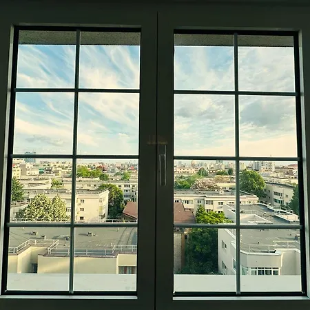 Skyline Apartament *